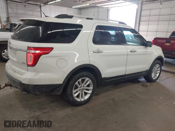 2011 Ford Explorer XLT z VIN 1FMHK8D8XBGA25392, wystawiony jako IAAI lot #41774448 z przebiegiem 145 427 mil mil oraz . Historia ofert i sprzedaży dostępna na DreamBid. Obrazek 4.
