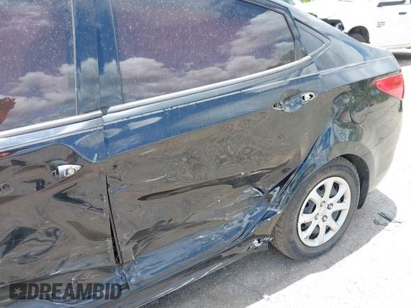 2013 Hyundai Accent GLS with VIN KMHCT4AE3DU459670, listed as a IAAI auction lot 39664548 with 155,591 mi miles. Bid and sale history available at carsss.com. Image 13.