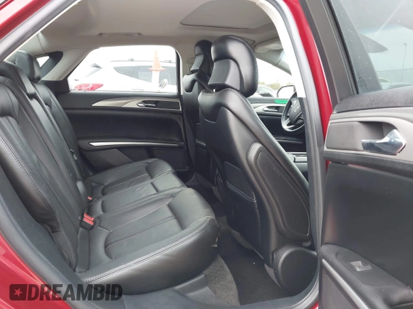 2016 Lincoln MKZ Hybrid with VIN 3LN6L2LU0GR627850, listed as a IAAI auction lot 41897945 with 36,213 mi miles. Bid and sale history available at carsss.com. Image 8.