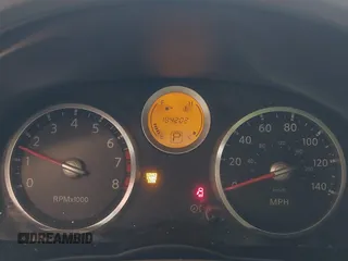 2007 Nissan Sentra 2.0 z VIN 3N1AB61E27L655448, wystawiony jako IAAI lot #41587772 z przebiegiem 184 202 mil mil oraz . Historia ofert i sprzedaży dostępna na DreamBid. Obrazek 7.