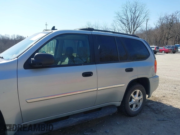 2008 GMC Envoy SLE2 with VIN 1GKDT13S182246605, listed as a IAAI auction lot 41801577 with 116,200 mi miles. Bid and sale history available at carsss.com. Image 12.