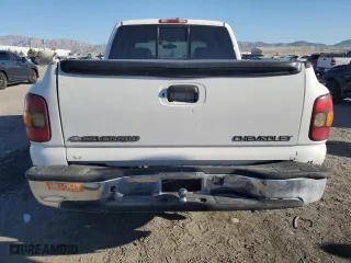 2000 Chevrolet Silverado 1500 LS with VIN 2GCEC19T6Y1182951, listed as a Copart auction lot 50234185 with 353,636 mi miles and Salvage Title. Bid and sale history available at carsss.com. Image 6.