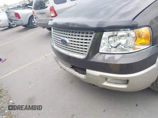 2005 Ford Expedition Eddie Bauer with VIN 1FMFU18525LA94923, listed as a IAAI auction lot 42040884 with 231,064 mi miles and . Bid and sale history available at DreamBid. Image 6.