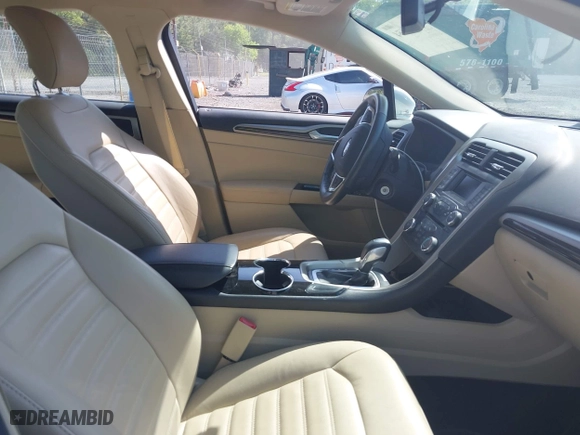 2014 Ford Fusion SE with VIN 3FA6P0HD9ER373399, listed as a IAAI auction lot 42049654 with 95,608 mi miles. Bid and sale history available at carsss.com. Image 5.