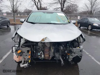 2018 Honda CR-V EX-L with VIN 7FARW2H88JE051829, listed as a IAAI auction lot 41517779 with 69,857 mi miles. Bid and sale history available at carsss.com. Image 6.