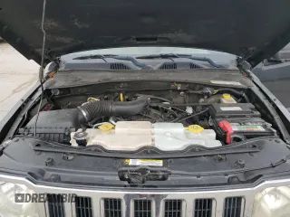 2008 Jeep Liberty Sport z VIN 1J8GN28K68W262608, wystawiony jako Copart lot #54179615 z przebiegiem 116 585 mil mil oraz Szkoda całkowita • Salvage title. Historia ofert i sprzedaży dostępna na DreamBid. Obrazek 12.