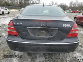 2005 Mercedes-Benz E-Class 3.2L with VIN WDBUF65J85A714205, listed as a Copart auction lot 89035715 with 217,139 mi miles and Salvage Title. Bid and sale history available at carsss.com. Image 6.