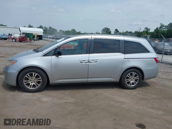 2011 Honda Odyssey EX-L с VIN 5FNRL5H62BB095069, выставлен на аукционе IAAI как лот 42420370 с пробегом 362 497 миль миль и . История ставок и продаж доступна на DreamBid. Изображение 14.
