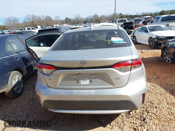 2021 Toyota Corolla LE with VIN JTDEPMAE3MJ138862, listed as a IAAI auction lot 41450043 with 79,297 mi miles. Bid and sale history available at carsss.com. Image 17.