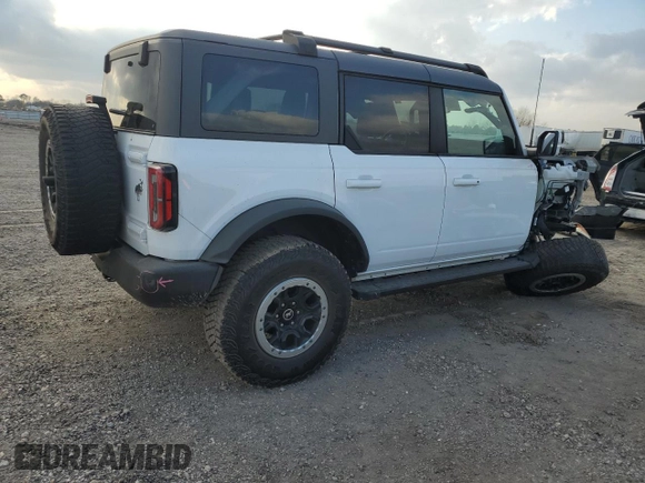 2023 Ford Bronco with VIN 1FMEE5DP5PLA95882, listed as a Copart auction lot 44057865 with 32,410 mi miles and Salvage Title. Bid and sale history available at DreamBid. Image 3.