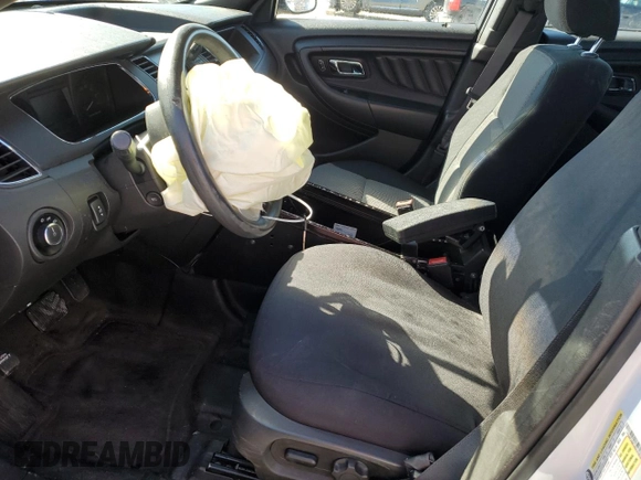 2014 Ford Police Interceptor с VIN 1FAHP2MK1EG127818, выставлен на аукционе Copart как лот 53983545 с пробегом 119 897 миль миль и Списание • Salvage title. История ставок и продаж доступна на DreamBid. Изображение 7.