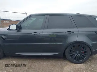 2018 Land Rover Range Rover Sport z VIN SALWR2RE3JA182033, wystawiony jako IAAI lot #41888457 z przebiegiem 103 941 mil mil oraz . Historia ofert i sprzedaży dostępna na DreamBid. Obrazek 14.