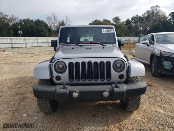 2013 Jeep Wrangler Unlimited Sahara with VIN 1C4BJWEG0DL603498, listed as a Copart auction lot 81695154 with 155,742 mi miles and Salvage Title. Bid and sale history available at carsss.com. Image 5.