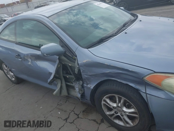 2006 Toyota Solara SE z VIN 4T1CE38P16U610827, wystawiony jako IAAI lot #42419978 z przebiegiem 147 683 mil mil oraz . Historia ofert i sprzedaży dostępna na DreamBid. Obrazek 6.