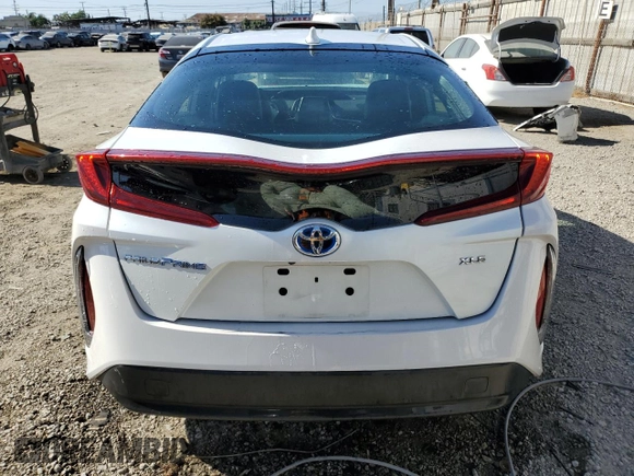 2021 Toyota Prius LE with VIN JTDKAMFPXM3193991, listed as a Copart auction lot 61435725 with 78,322 mi miles and Salvage title. Bid and sale history available at DreamBid. Image 6.