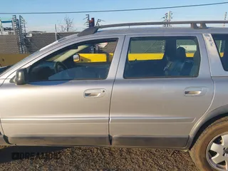 2001 Volvo V70 with VIN YV1SZ58DX11023987, listed as a IAAI auction lot 41371491 with 261,340 mi miles and . Bid and sale history available at DreamBid. Image 14.
