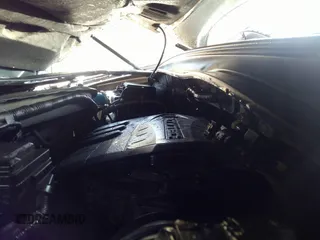 2007 Acura MDX z VIN 2HNYD28217H514724, wystawiony jako IAAI lot #32923331 z przebiegiem 163 272 mil mil oraz . Historia ofert i sprzedaży dostępna na DreamBid. Obrazek 10.