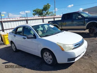 2008 Ford Focus S with VIN 1FAHP34N98W134025, listed as a IAAI auction lot 40354695 with 134,340 mi miles. Bid and sale history available at carsss.com. Image 1.