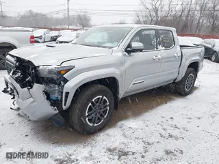 2024 Toyota Tacoma 4WD SR5 with VIN 3TMLB5JN6RM018639, listed as a IAAI auction lot 41251861 with 10,088 mi miles. Bid and sale history available at carsss.com. Image 17.