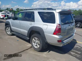 2004 Toyota 4Runner SR5 with VIN JTEBU14R840025791, listed as a IAAI auction lot 42252764 with 270,162 mi miles and . Bid and sale history available at DreamBid. Image 3.