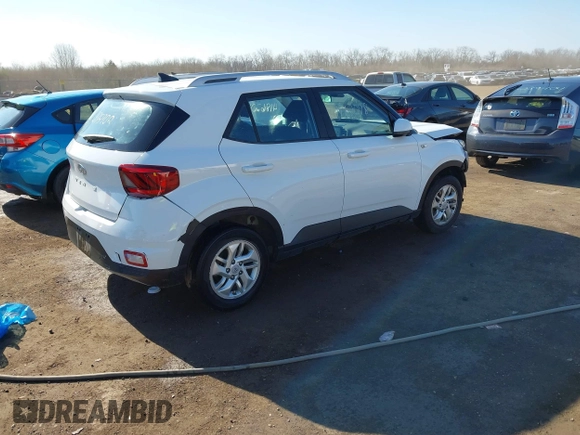 2020 Hyundai Venue SEL with VIN KMHRC8A32LU035900, listed as a IAAI auction lot 41862098 with 108,849 mi miles. Bid and sale history available at carsss.com. Image 4.