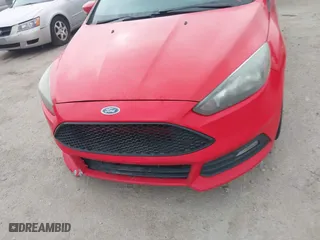 2015 Ford Focus ST with VIN 1FADP3L9XFL356641, listed as a IAAI auction lot 41928846 with 92,110 mi miles. Bid and sale history available at carsss.com. Image 12.