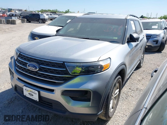 2021 Ford Explorer XLT with VIN 1FMSK7DH3MGA62769, listed as a IAAI auction lot 41218906 with 122,139 mi miles. Bid and sale history available at carsss.com. Image 18.