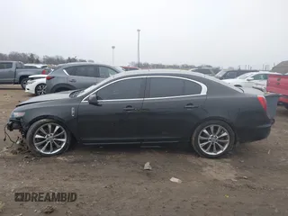 2010 Lincoln MKS w/EcoBoost with VIN 1LNHL9FT2AG610664, listed as a IAAI auction lot 41506926 with 156,756 mi miles. Bid and sale history available at carsss.com. Image 15.