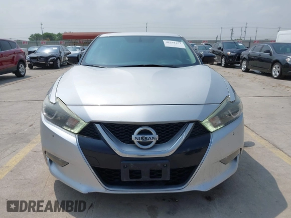 2017 Nissan Maxima SR z VIN 1N4AA6AP9HC397126, wystawiony jako IAAI lot #42291477 z przebiegiem 115 201 mil mil oraz . Historia ofert i sprzedaży dostępna na DreamBid. Obrazek 12.