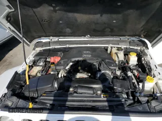 2021 Jeep Gladiator High Altitude с VIN 1C6HJTFGXML504007, выставлен на аукционе Copart как лот 61217695 с пробегом 70 584 миль миль и Списание • Salvage title. История ставок и продаж доступна на DreamBid. Изображение 11.