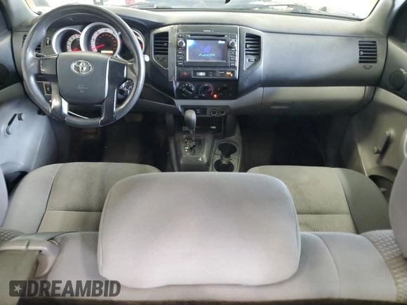 2013 Toyota Tacoma z VIN 5TFNX4CNXDX030314, wystawiony jako Copart lot #60300185 z przebiegiem 217 513 mil mil oraz Czysty tytuł • Clean title. Historia ofert i sprzedaży dostępna na DreamBid. Obrazek 8.