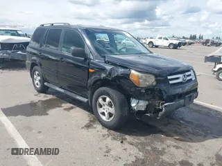 2008 Honda Pilot SE with VIN 5FNYF28398B014925, listed as a IAAI auction lot 41906343 with 140,764 mi miles and . Bid and sale history available at DreamBid. Image 1.