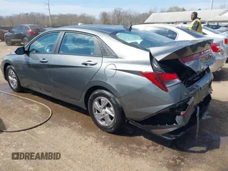 2025 Hyundai Elantra SE z VIN KMHLL4DG0SU855615, wystawiony jako IAAI lot #41887162 z przebiegiem 24 180 mil mil oraz . Historia ofert i sprzedaży dostępna na DreamBid. Obrazek 3.