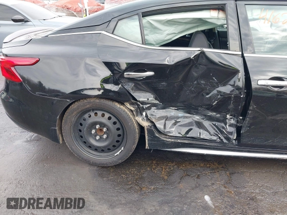 2017 Nissan Maxima SV with VIN 1N4AA6AP5HC427660, listed as a IAAI auction lot 41627097 with 86,767 mi miles and . Bid and sale history available at DreamBid. Image 6.