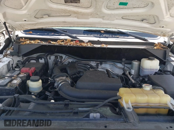 2020 Nissan NV Cargo SV z VIN 1N6BF0KM6LN800927, wystawiony jako IAAI lot #42027239 z przebiegiem 102 724 mil mil oraz . Historia ofert i sprzedaży dostępna na DreamBid. Obrazek 10.