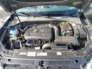2014 Volkswagen Passat SE w/Sunroof with VIN 1VWBT7A34EC058651, listed as a IAAI auction lot 41674952 with 117,932 mi miles. Bid and sale history available at carsss.com. Image 10.
