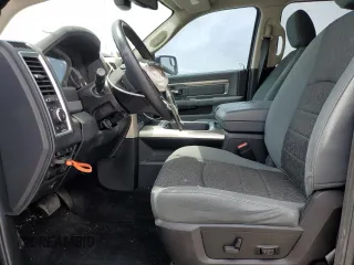 2016 Ram 1500 Big Horn с VIN 1C6RR7LM8GS239032, выставлен на аукционе Copart как лот 54454065 с пробегом 98 769 миль миль и Списание • Salvage title. История ставок и продаж доступна на DreamBid. Изображение 7.
