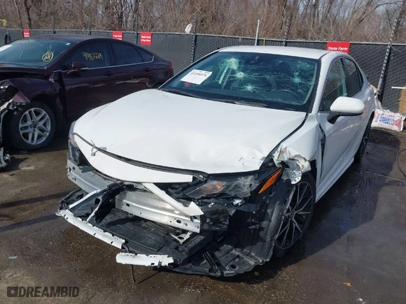 2021 Toyota Camry SE Nightshade with VIN 4T1G11AK4MU487974, listed as a IAAI auction lot 41490576 with 79,010 mi miles. Bid and sale history available at carsss.com. Image 6.