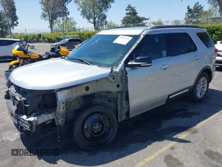 2017 Ford Explorer XLT with VIN 1FM5K7DH7HGD64293, listed as a IAAI auction lot 42001225 with 58,238 mi miles and . Bid and sale history available at carsss.com. Image 18.