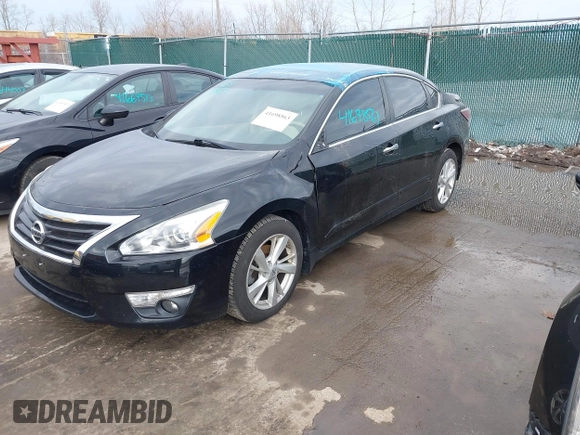 2014 Nissan Altima SL with VIN 1N4AL3AP5EN211669, listed as a IAAI auction lot 41698563 with 116,612 mi miles and . Bid and sale history available at DreamBid. Image 2.