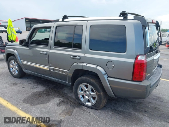 2007 Jeep Commander Limited with VIN 1J8HH58297C636318, listed as a IAAI auction lot 42105138 with 149,972 mi miles and . Bid and sale history available at DreamBid. Image 3.