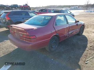 1998 Toyota Camry LE z VIN JT2BF22K6W0093402, wystawiony jako IAAI lot #41428561 z przebiegiem Nie podano mil oraz . Historia ofert i sprzedaży dostępna na DreamBid. Obrazek 4.