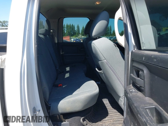 2013 Ram 1500 ST z VIN 1C6RR7FP1DS501958, wystawiony jako IAAI lot #42277368 z przebiegiem 215 477 mil mil oraz . Historia ofert i sprzedaży dostępna na DreamBid. Obrazek 8.