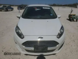 2019 Ford Fiesta SE with VIN 3FADP4EJ2KM121270, listed as a Copart auction lot 48978135 with 187,437 mi miles and Salvage Title. Bid and sale history available at DreamBid. Image 5.