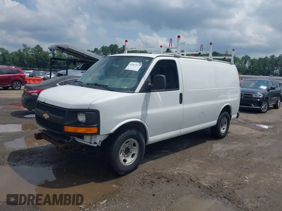 2017 Chevrolet Express Cargo with VIN 1GCWGAFF8H1117371, listed as a IAAI auction lot 42663473 with 260,445 mi miles and . Bid and sale history available at DreamBid. Image 17.