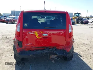 2013 Kia Soul ! with VIN KNDJT2A60D7569910, listed as a IAAI auction lot 41219582 with 125,015 mi miles. Bid and sale history available at carsss.com. Image 17.
