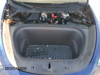 2022 Tesla Model Y Long Range z VIN 7SAYGDEEXNF444122, wystawiony jako Copart lot #54344735 z przebiegiem 33 230 mil mil oraz Szkody całkowita. Historia ofert i sprzedaży dostępna na DreamBid. Obrazek 11.