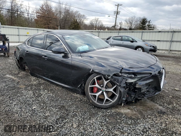 2021 Alfa Romeo Giulia Ti with VIN ZARFANBNXM7641463, listed as a Copart auction lot 42872425 with 47,471 mi miles and Salvage title. Bid and sale history available at DreamBid. Image 4.