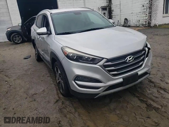 2017 Hyundai Tucson Sport with VIN KM8J33A23HU355807, listed as a Copart auction lot 58431795 with 127,353 mi miles and Salvage title. Bid and sale history available at DreamBid. Image 14.