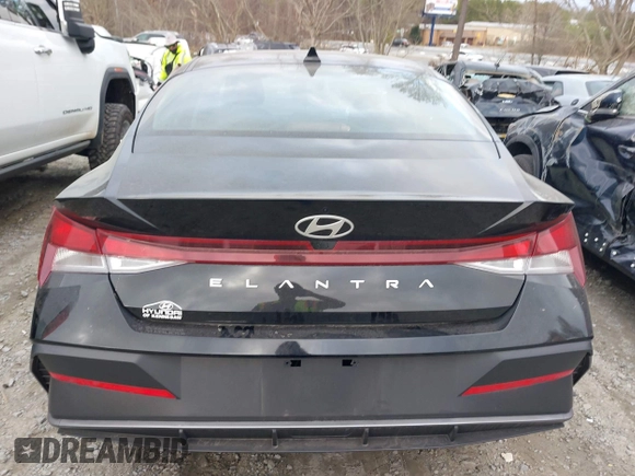 2024 Hyundai Elantra SEL with VIN KMHLM4DG8RU707705, listed as a IAAI auction lot 41523436 with 17,494 mi miles and . Bid and sale history available at DreamBid. Image 15.